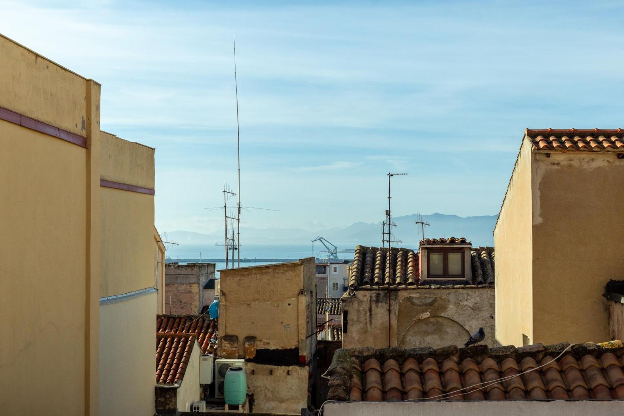 Mch-Marina Charming House Apartment Cagliari Luaran gambar