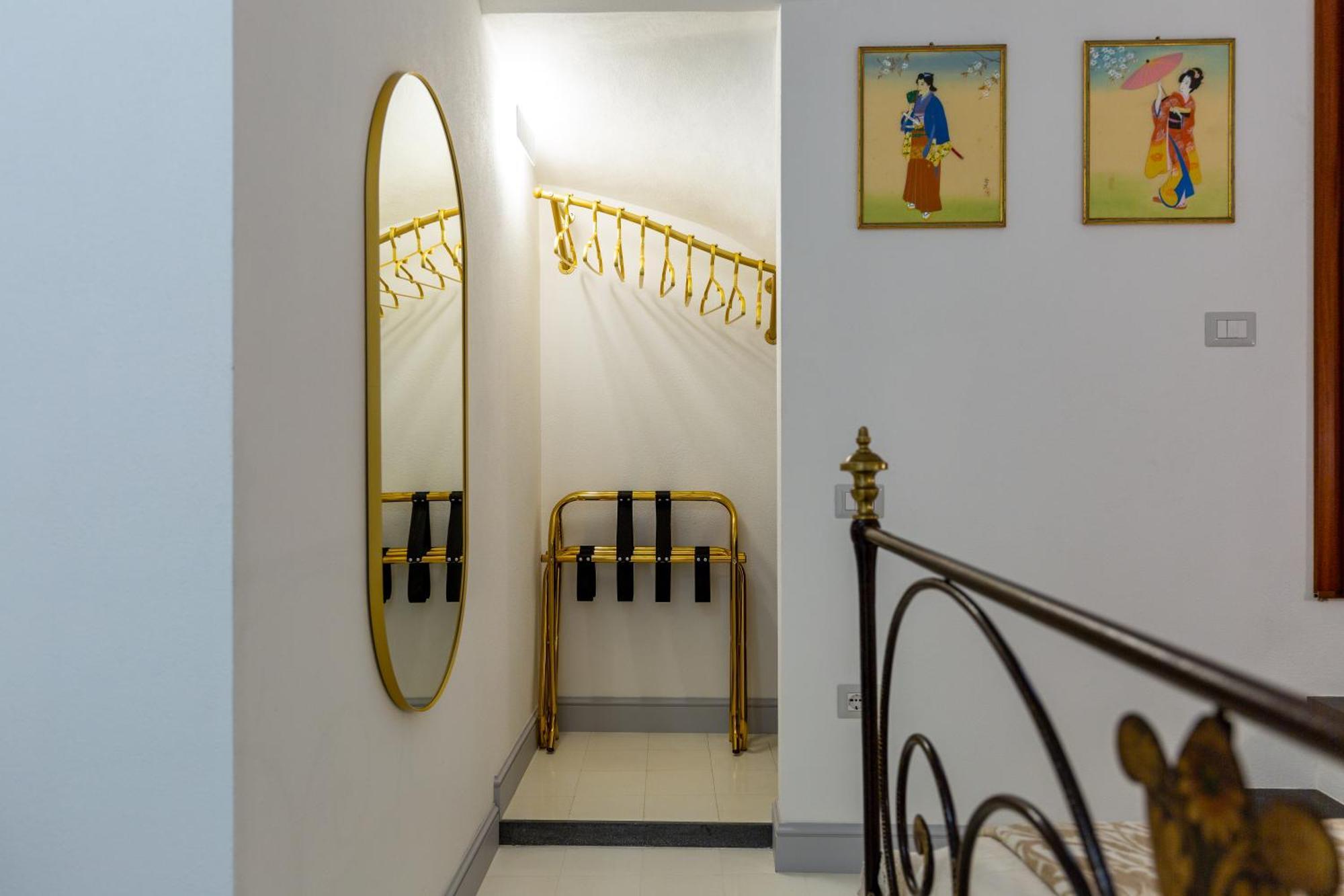 Mch-Marina Charming House Apartment Cagliari Bilik gambar