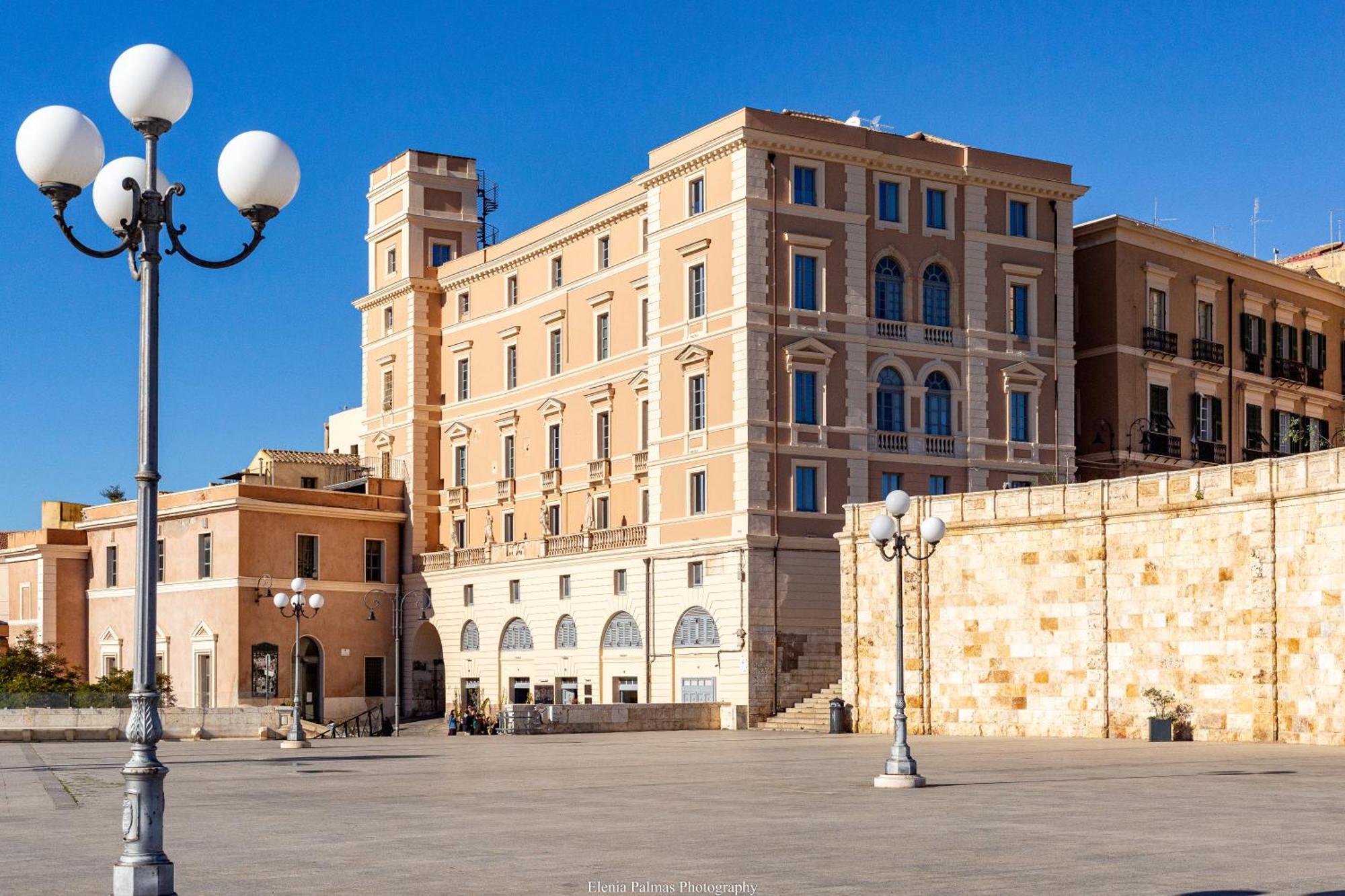 Mch-Marina Charming House Apartment Cagliari Luaran gambar