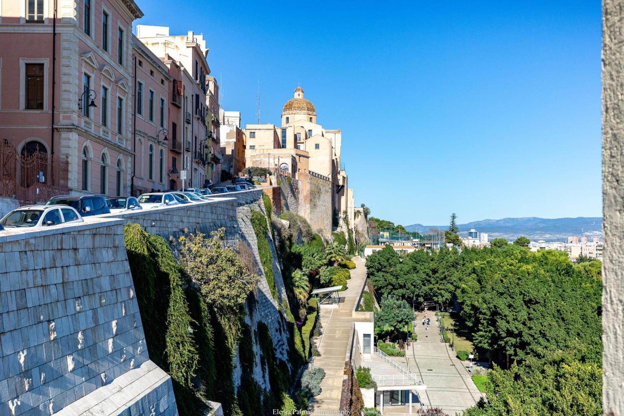 Mch-Marina Charming House Apartment Cagliari Luaran gambar
