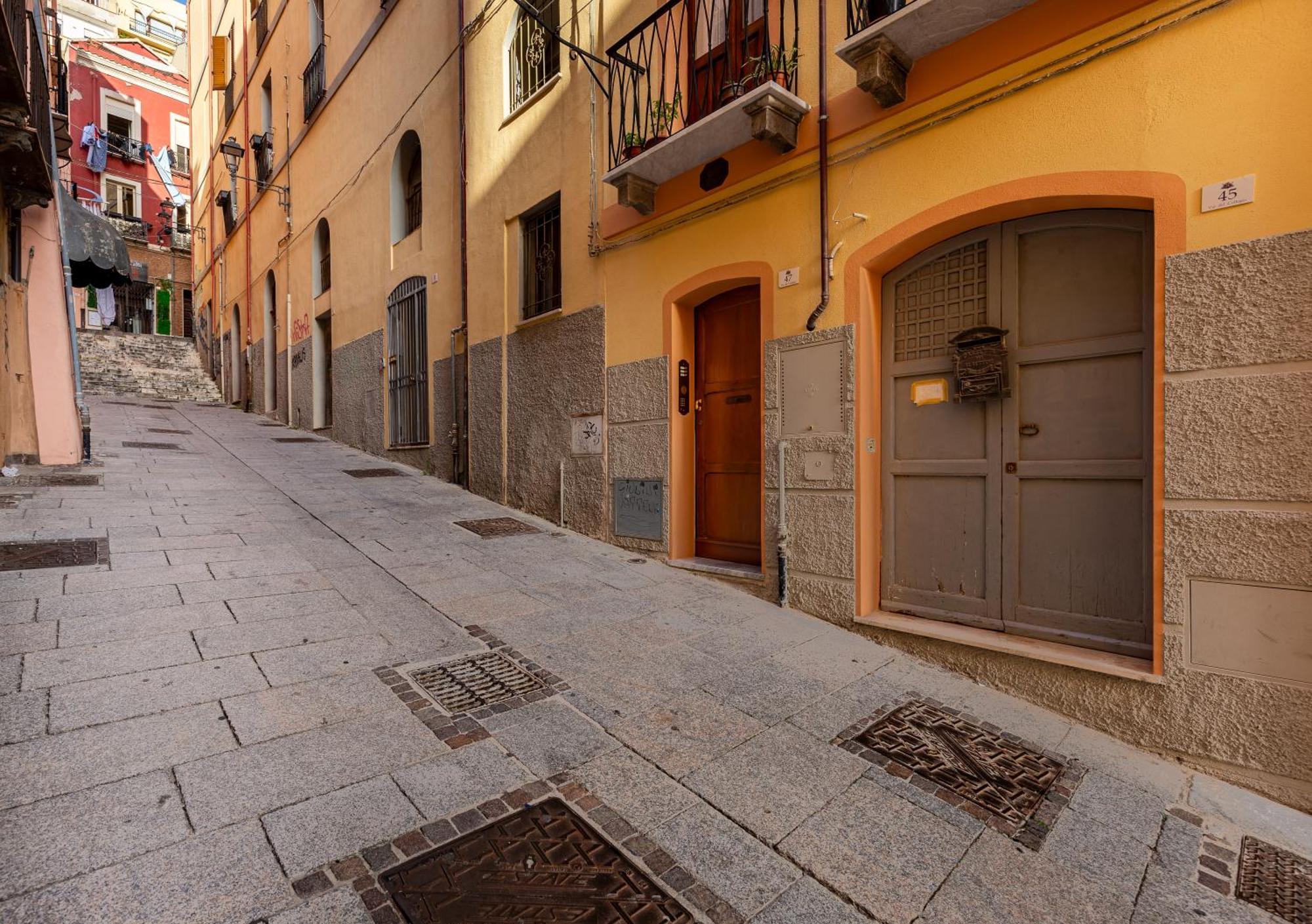 Mch-Marina Charming House Apartment Cagliari Luaran gambar