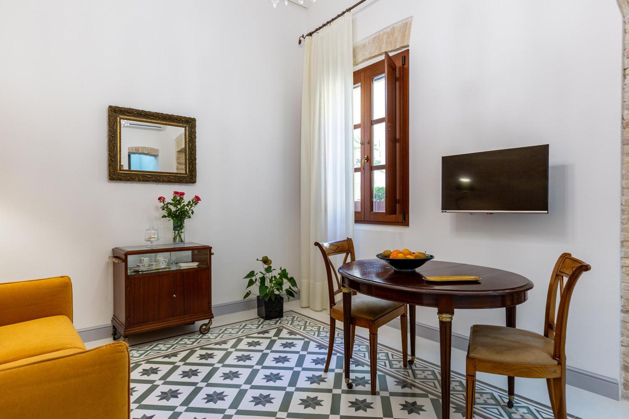 Mch-Marina Charming House Apartment Cagliari Luaran gambar